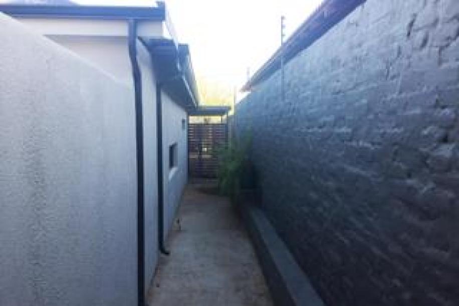 4 Bedroom House for Sale in Sunnyridge-20