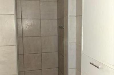 2 Bedroom Apartment / Flat to Rent in Humewood-8
