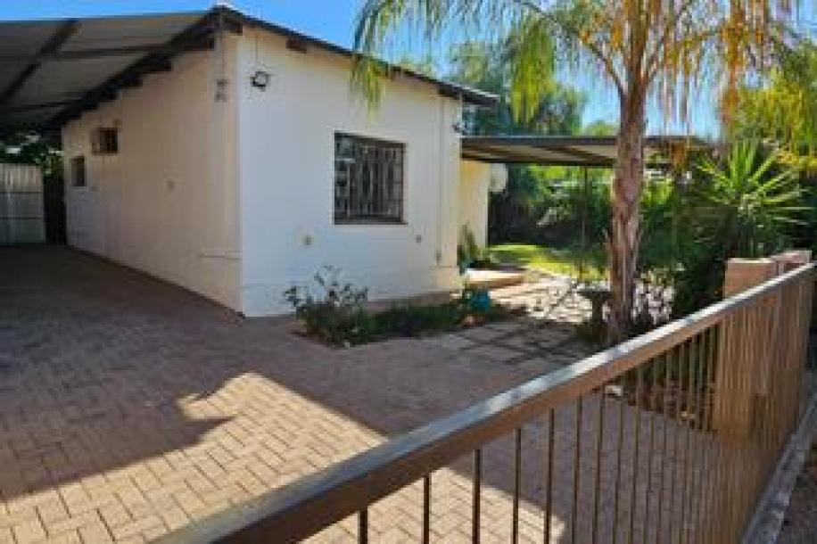 2 Bedroom Apartment / Flat to Rent in Die Rand-4