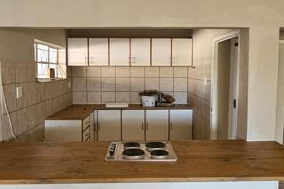 2 Bedroom Apartment / Flat to Rent in Die Rand-7