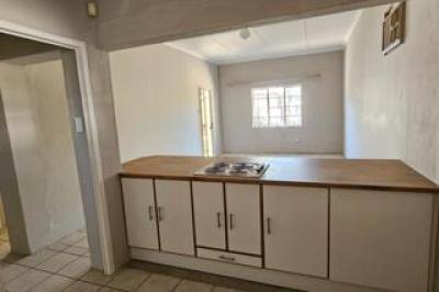 2 Bedroom Apartment / Flat to Rent in Die Rand-8