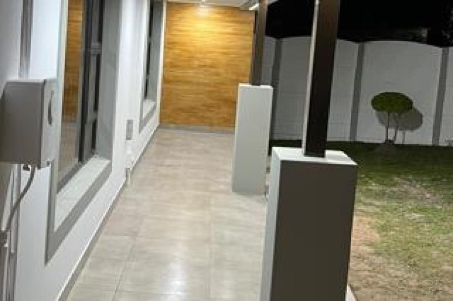 4 Bedroom House for Sale in Escombe-1