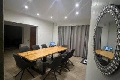 4 Bedroom House for Sale in Escombe-4