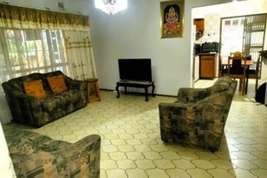 3 Bedroom Townhouse for Sale in Newlands West-6