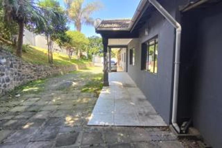 1 Bedroom Apartment / Flat for Sale in Westville-4