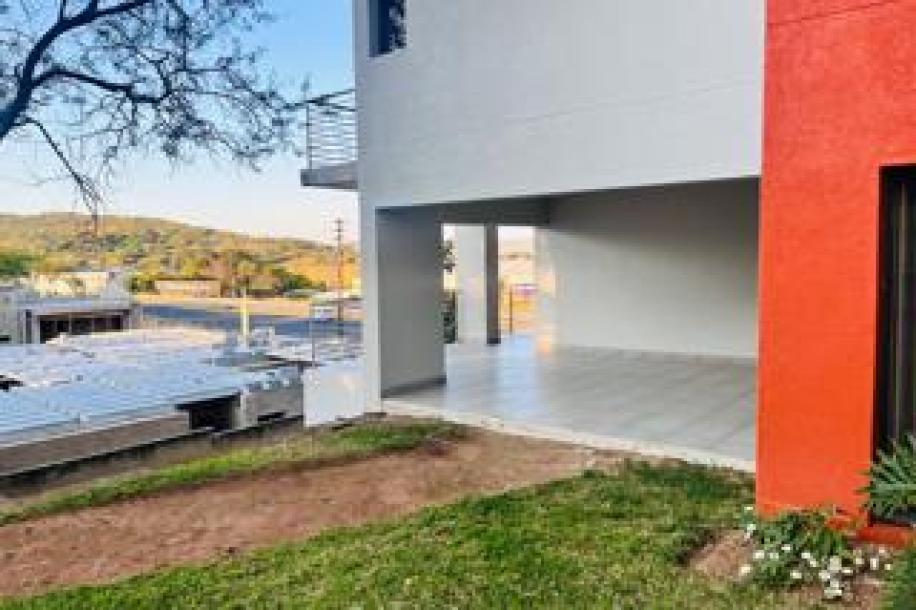 5 Bedroom House for Sale in Drum Rock-14