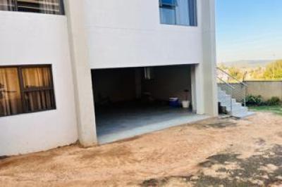 5 Bedroom House for Sale in Drum Rock-3