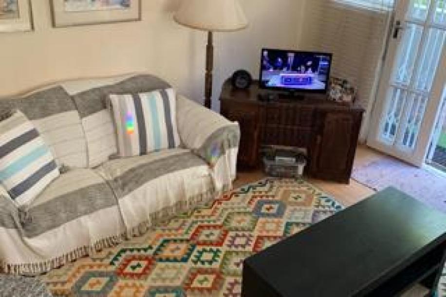 1 Bedroom Apartment / Flat to Rent in Vredehoek-15