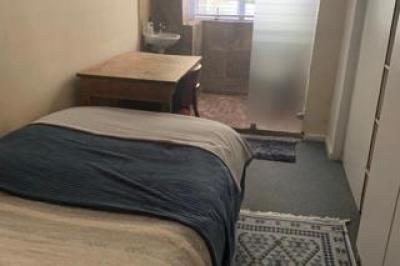 1 Bedroom Apartment / Flat to Rent in Vredehoek