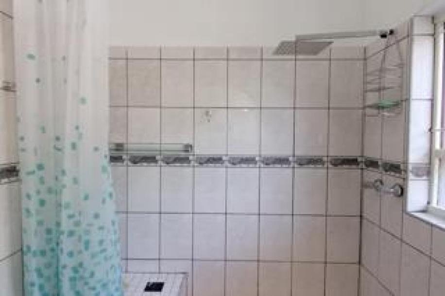 1.5 Bedroom Apartment / Flat to Rent in Glenwood-13