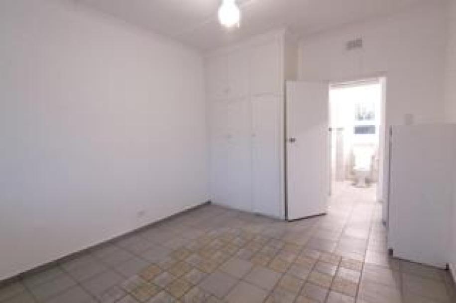 1.5 Bedroom Apartment / Flat to Rent in Glenwood-15