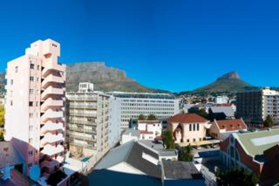 1 Bedroom Apartment / Flat to Rent in Gardens-0