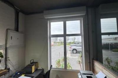 Commercial Property to Rent in Somerset West Mall Triangle-10