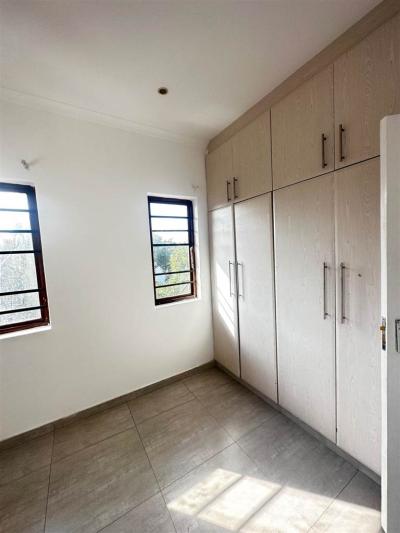 3 Bed Apartment in Durban North-9