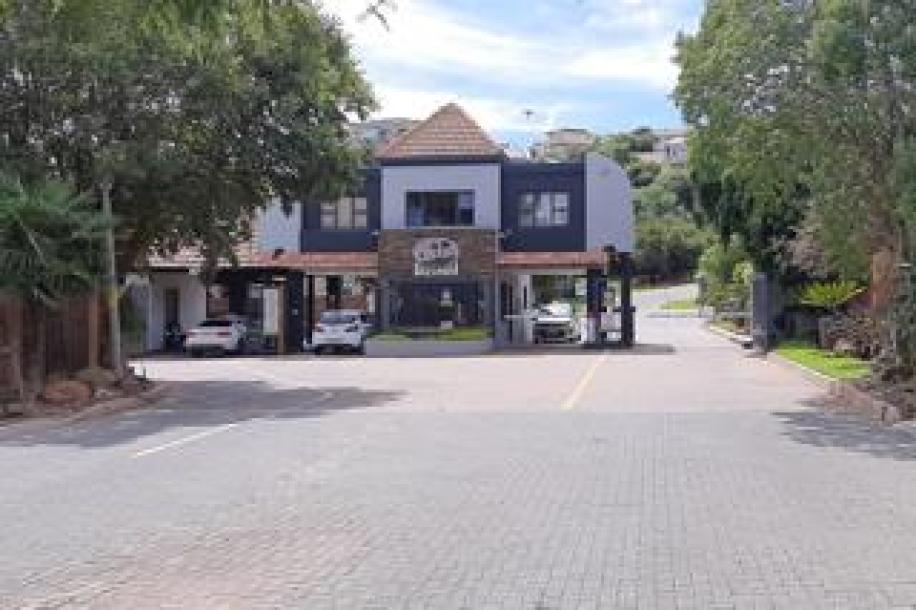 3 Bedroom House to Rent in Bassonia Estate-1
