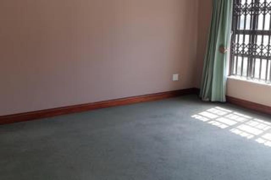 3 Bedroom House to Rent in Bassonia Estate-9