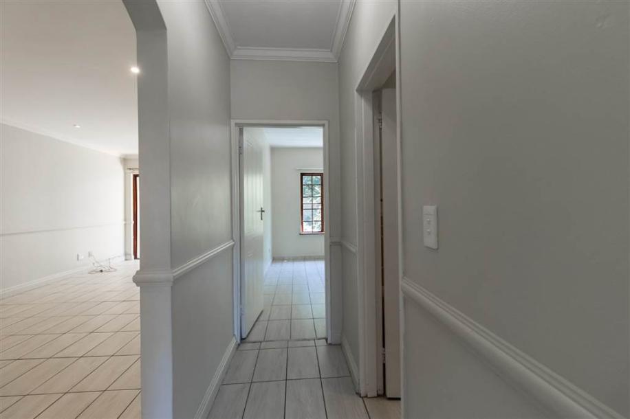 2 Bedroom Apartment in Saxonwold-7