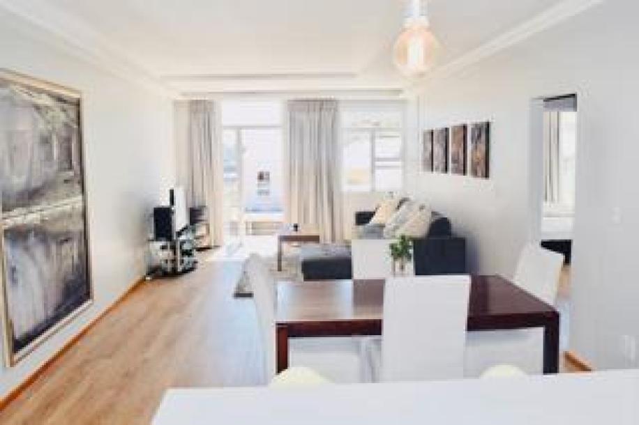 2 Bedroom Apartment / Flat to Rent in Gardens-7