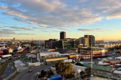 2 Bedroom Apartment / Flat to Rent in Foreshore