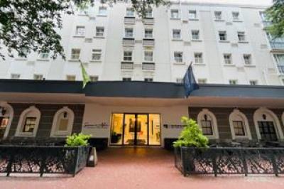 0.5 Bedroom Apartment / Flat to Rent in Cape Town City Centre