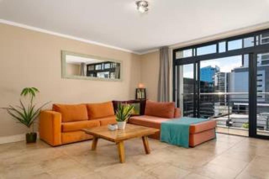 1 Bedroom Apartment / Flat to Rent in De Waterkant-14