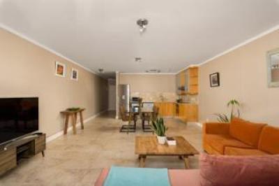 1 Bedroom Apartment / Flat to Rent in De Waterkant