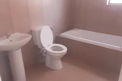 2 Bedroom Townhouse to Rent in Albertsdal-1