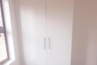 2 Bedroom Townhouse to Rent in Albertsdal-6