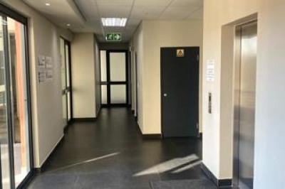 Commercial Property to Rent in Somerset West Mall Triangle-3