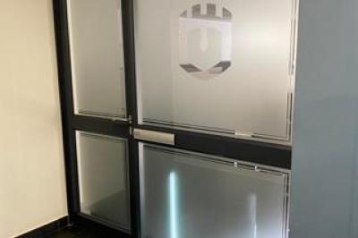 Commercial Property to Rent in Somerset West Mall Triangle-4