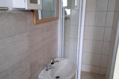 3 Bedroom Townhouse to Rent in Somerset Ridge-7