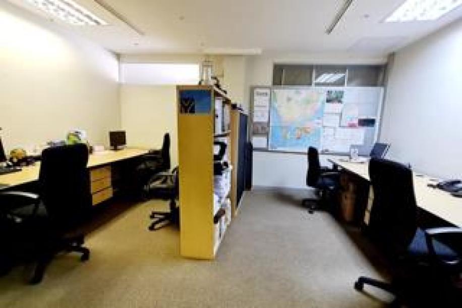 Commercial Property to Rent in Gardens-6