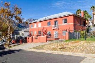 1 Bedroom Apartment / Flat to Rent in Cape Town City Centre